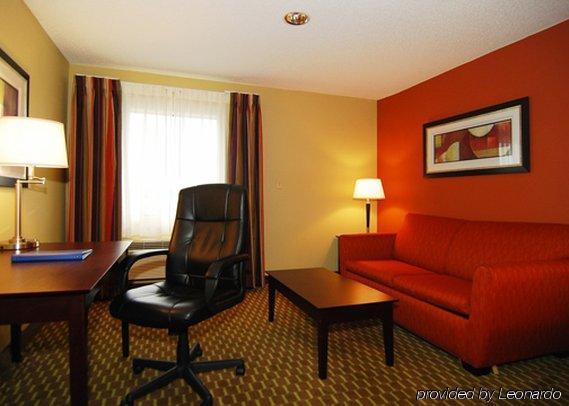 Quality Inn & Suites Pine Bluff Habitación foto